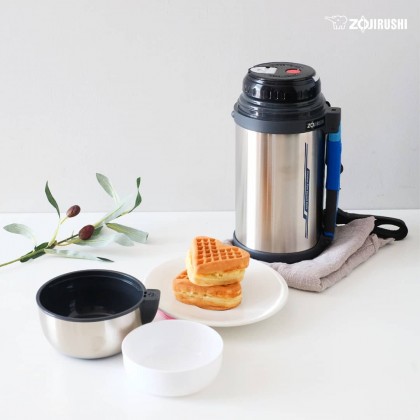ZOJIRUSHI 1.3L S/S BOTTLE WITH CUP - SF-CC-13-XA ZOJIRUSHI 1.3L S/S BOTTLE WITH CUP - SF-CC-13-XA